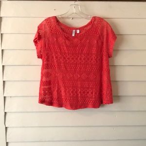 Relativity coral lace tee Petite medium